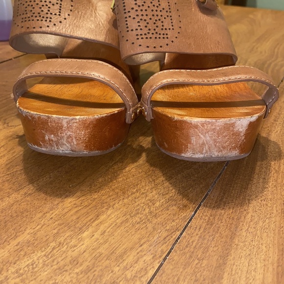 🍁 Tory Burch 🍁 - Picture 9 of 10